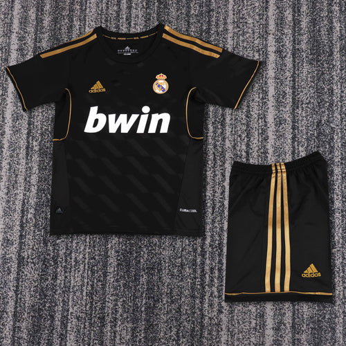 11/12 children's away football jersey