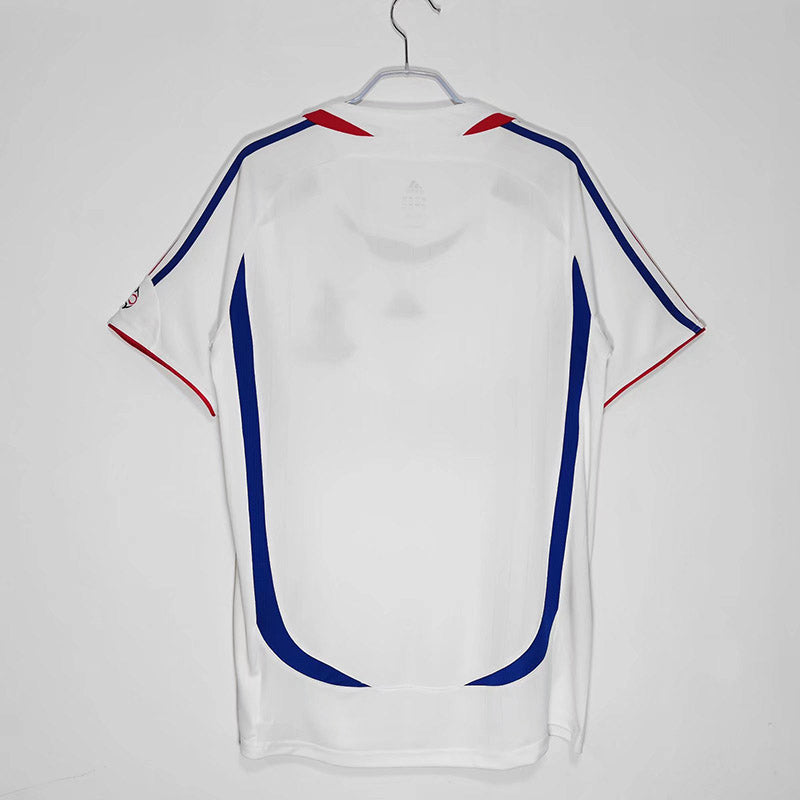 2006 away retro football shirt