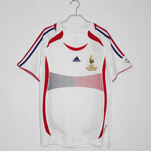 2006 away retro football shirt