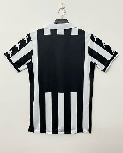99/00 home retro football shirt