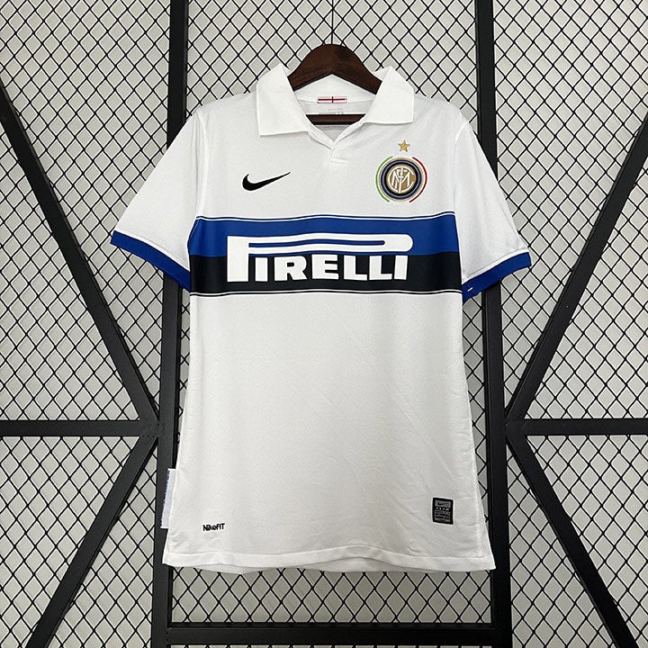 Retro 09/10 away retro football shirt