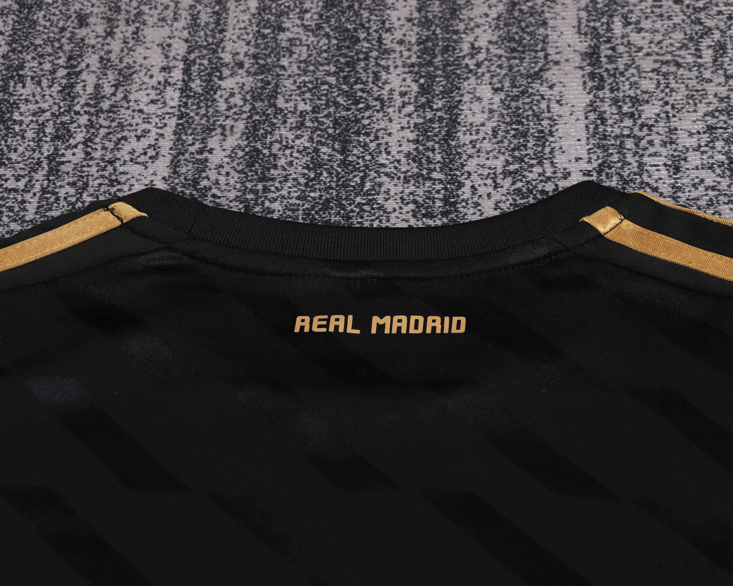 11/12 children's away football jersey