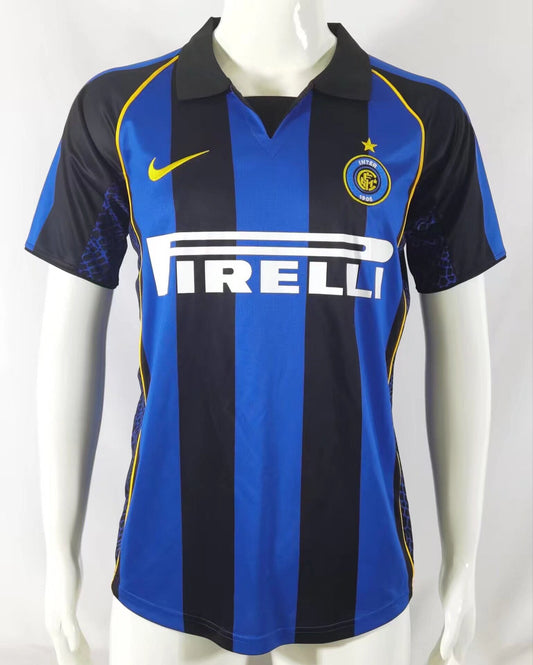 Retro 01/02 home retro football shirt