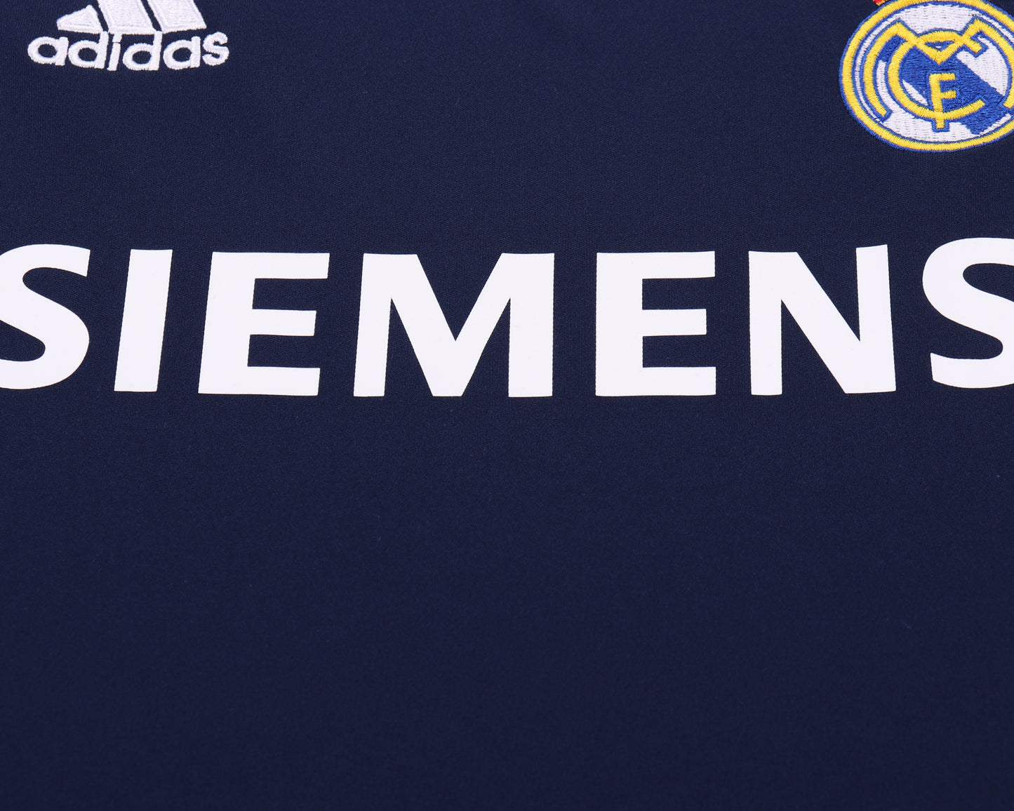 05/06 children's away football jersey