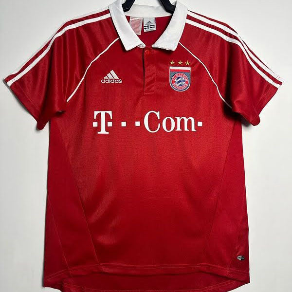 2005/06 home retro football shirt