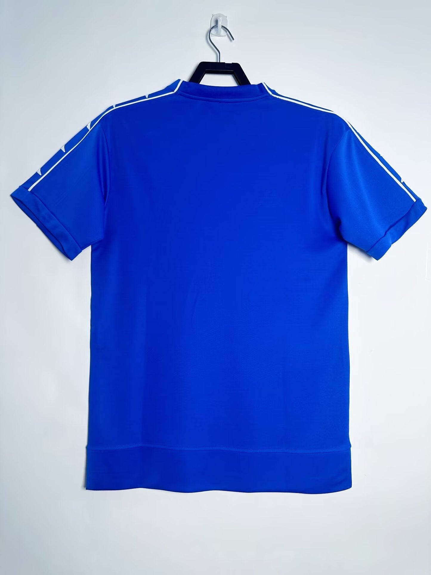 99/00 away retro football shirt