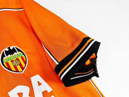 99/00 away retro football shirt