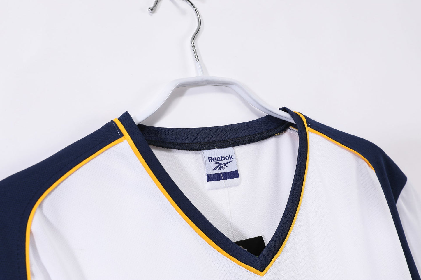 01/02 away retro football shirt