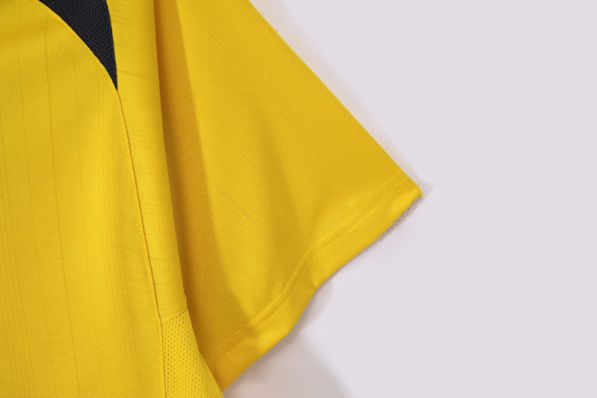 05/06 away retro football shirt