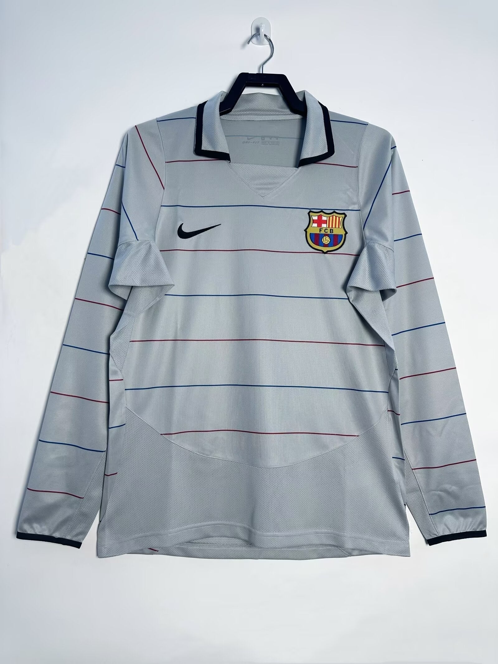 03/04 away retro football shirt
