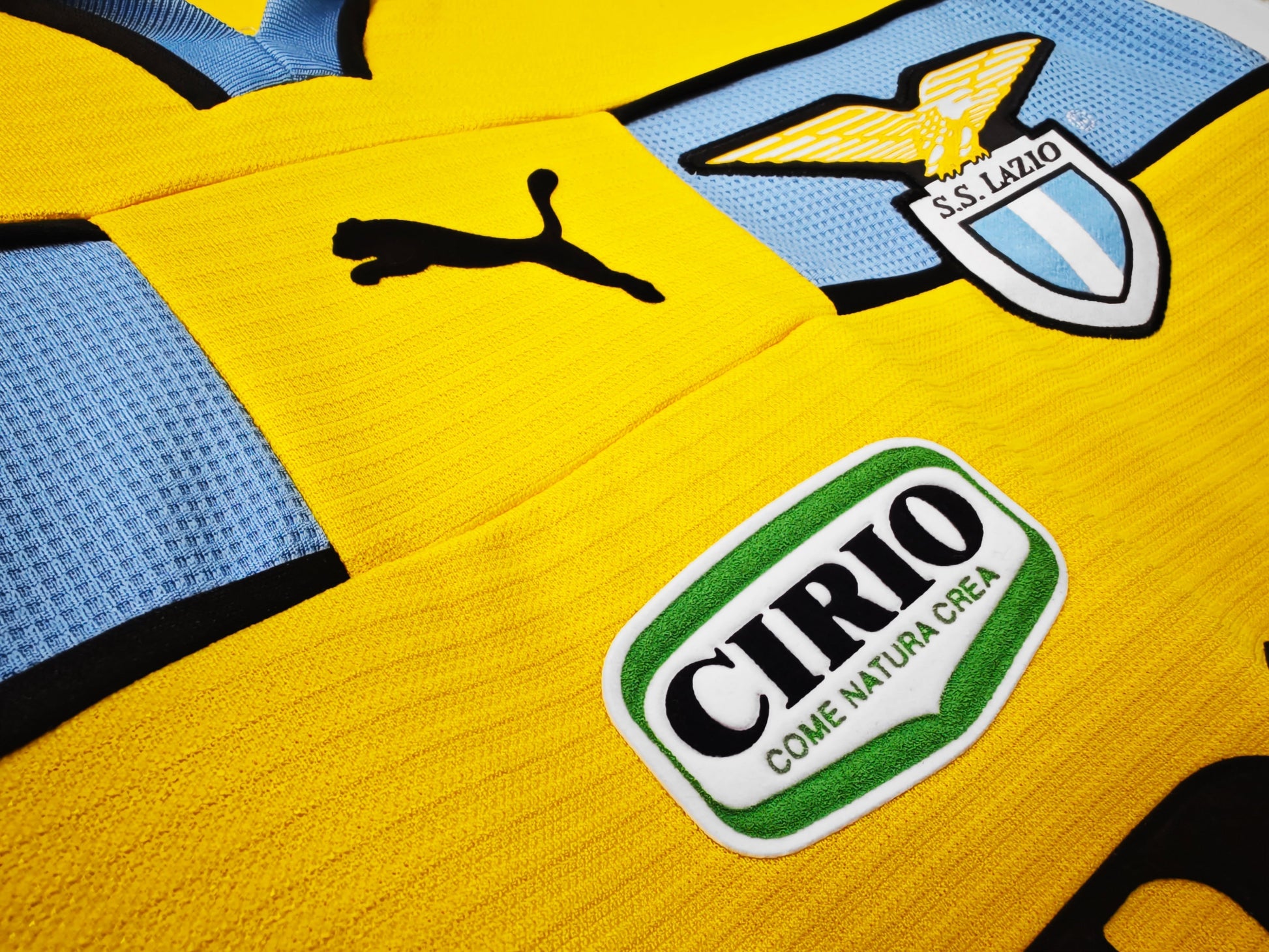 99/00 away retro football shirt