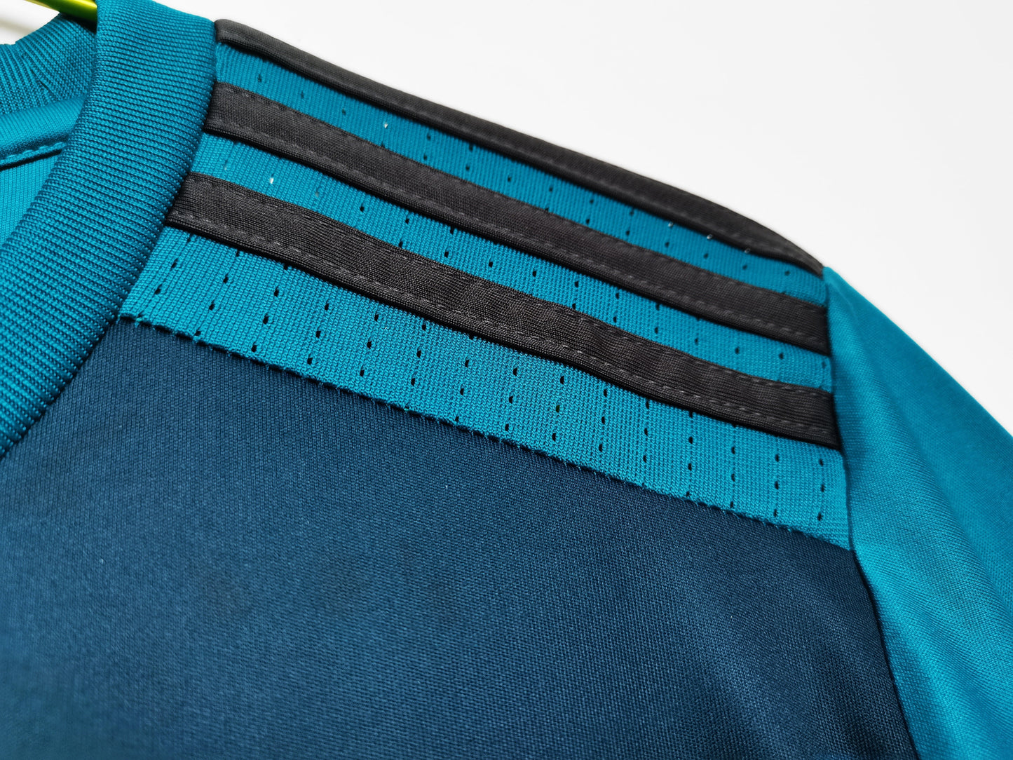 17/18 third retro football shirt