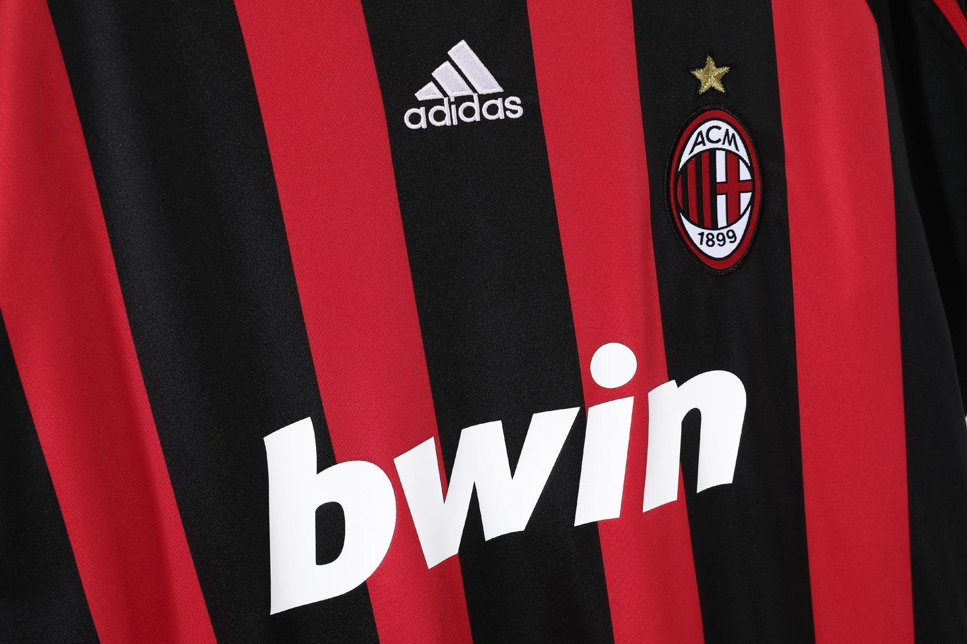 08/09 home retro football shirt
