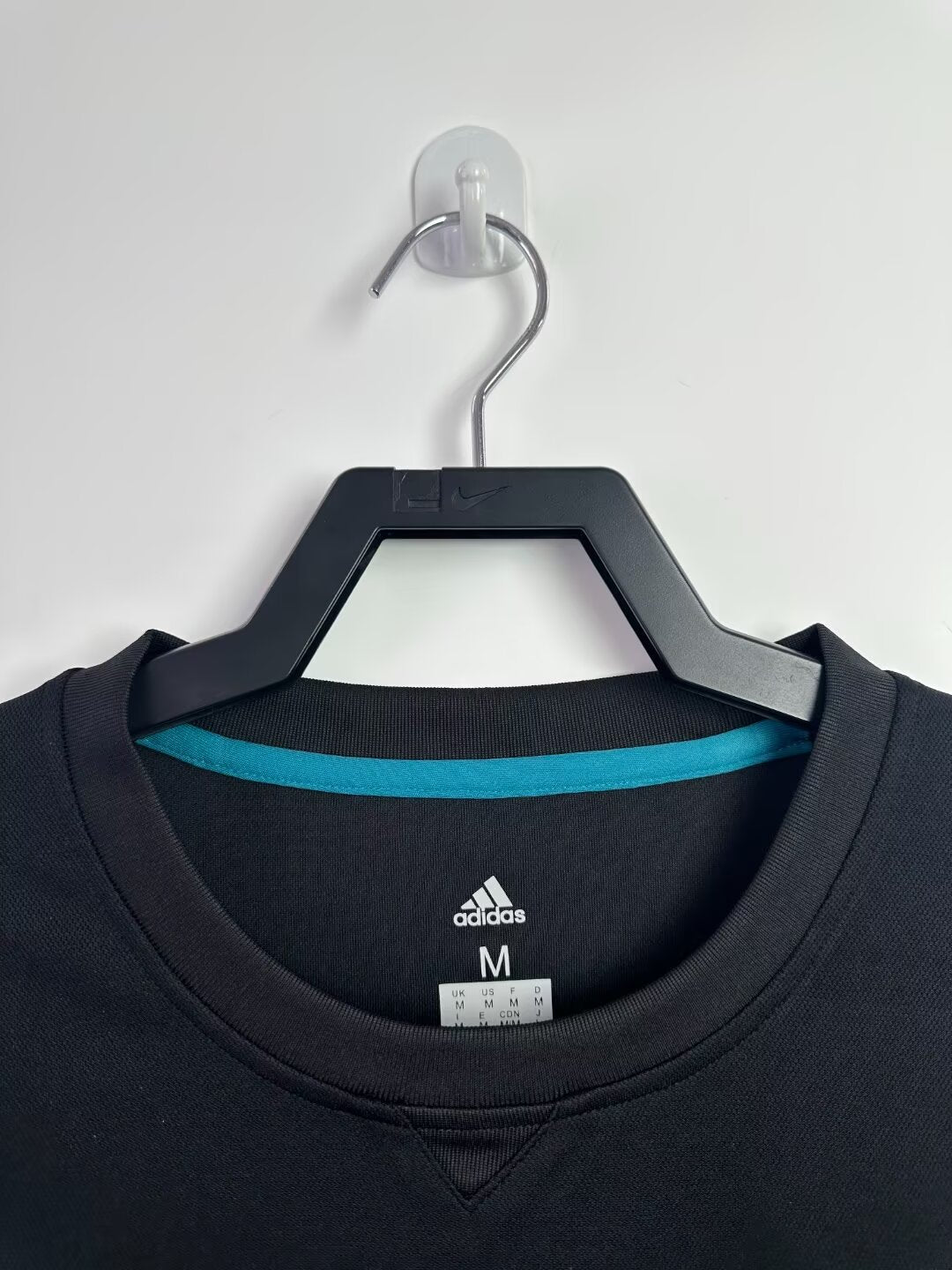 17/18 away retro football shirt