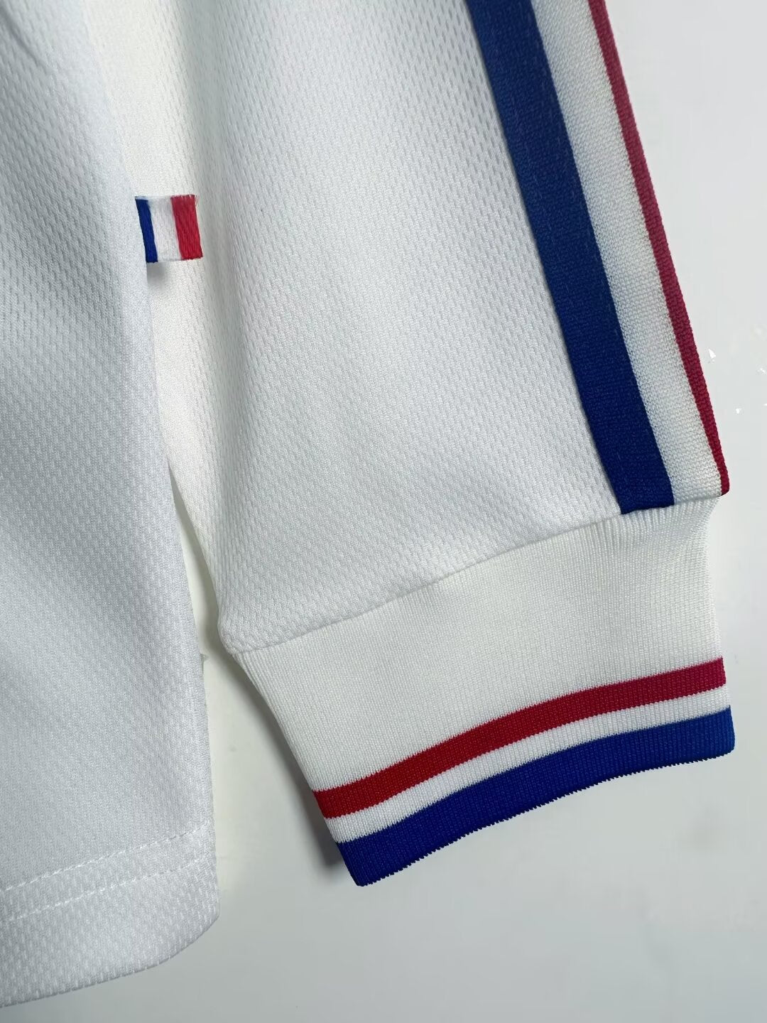 1998 away retro football shirt