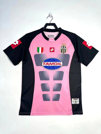 2002/03 goalkeeper football jersey