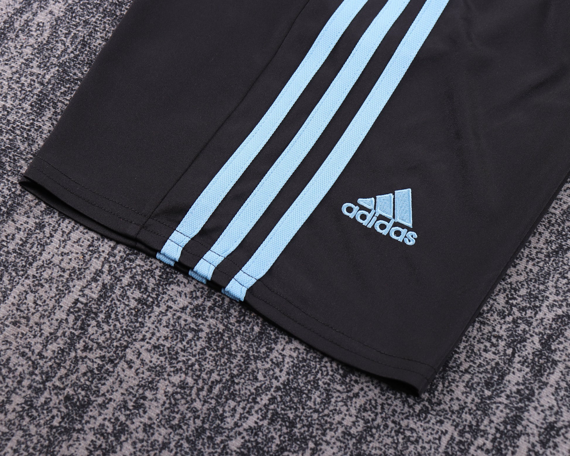09/10 children's away football jersey