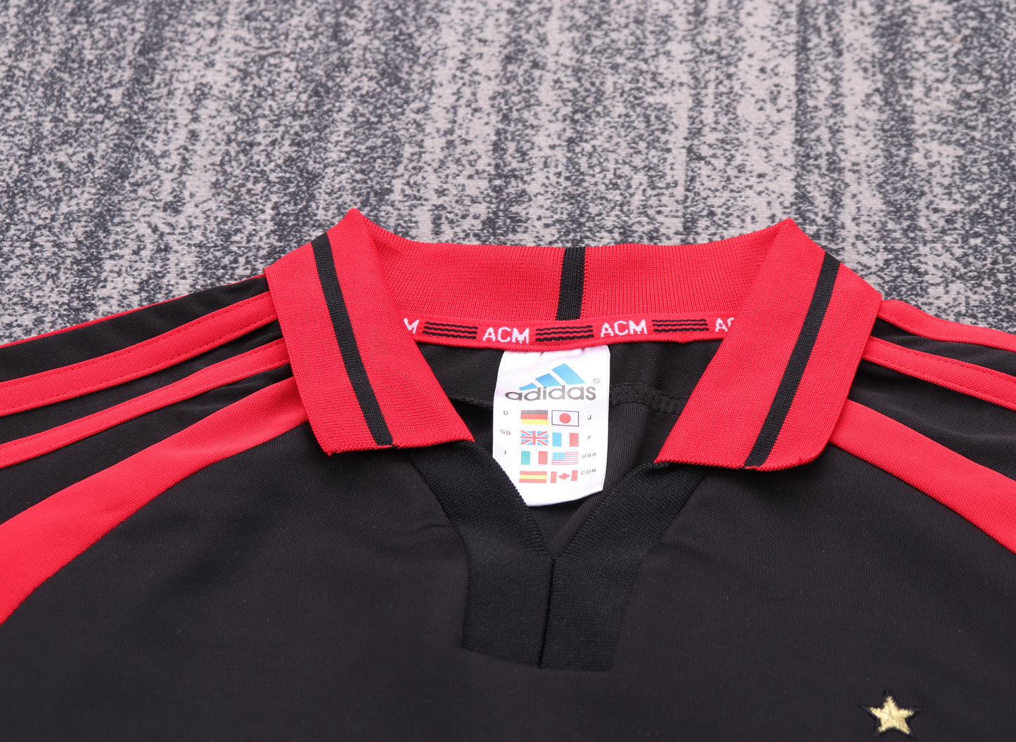 2001 children's third football jersey