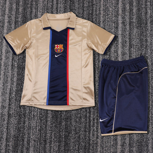 01/02 children's away football jersey