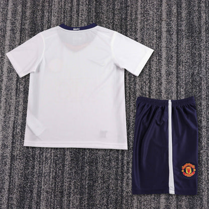 08/09 children's away football jersey