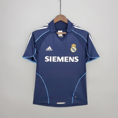 05/06 retro football shirt