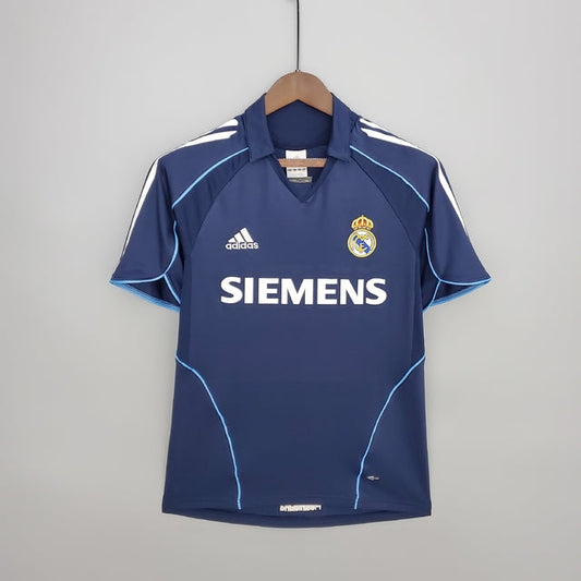 05/06 retro football shirt
