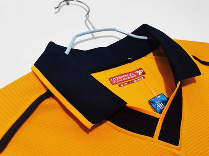 00/01 away retro football shirt