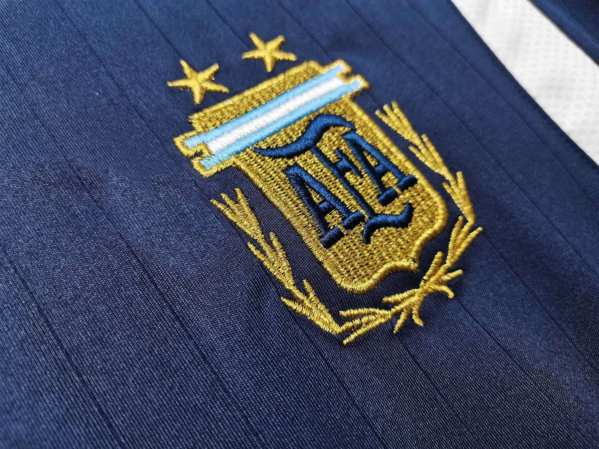 2006 away retro football shirt