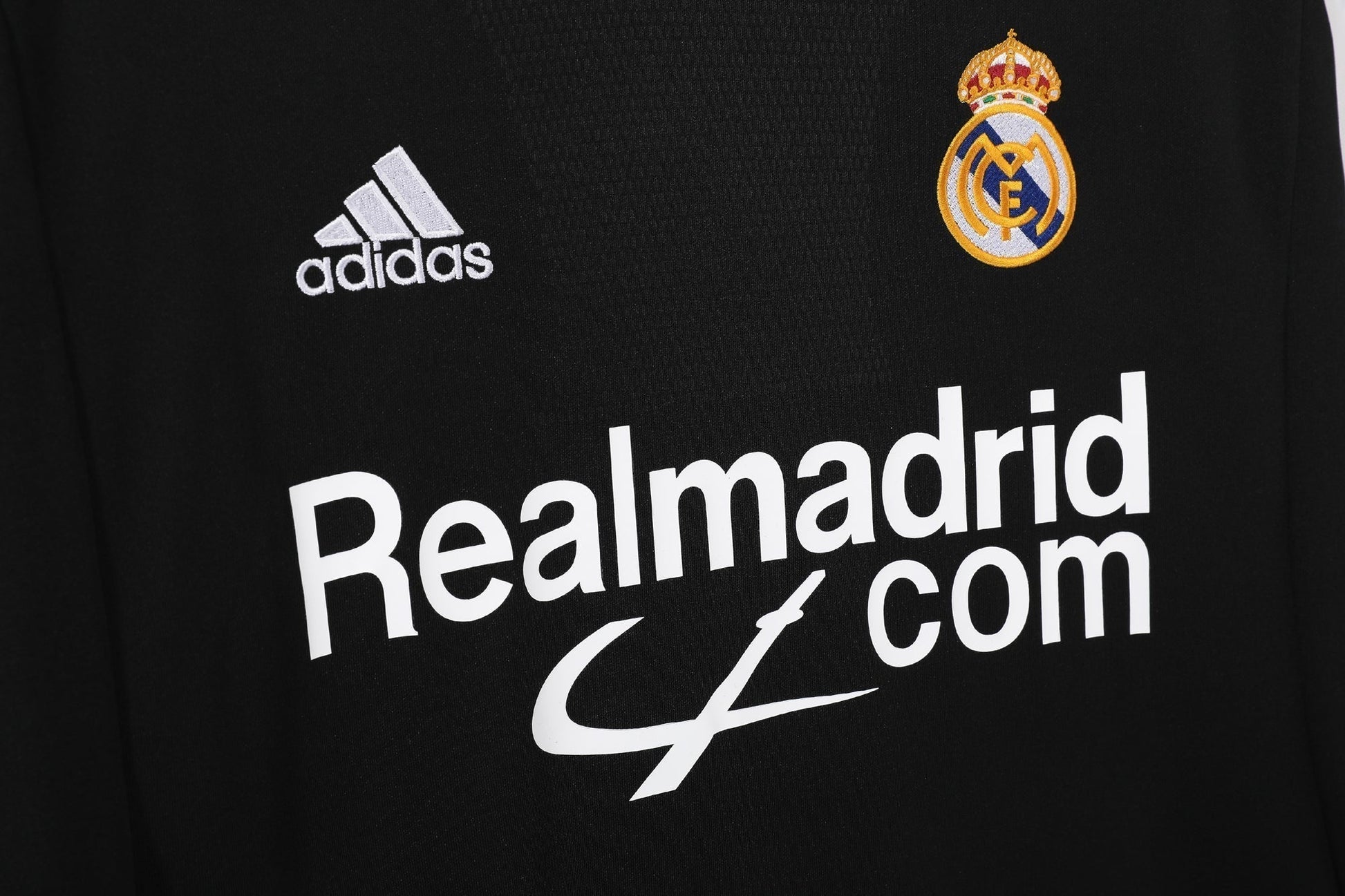 01/02 away retro football shirt