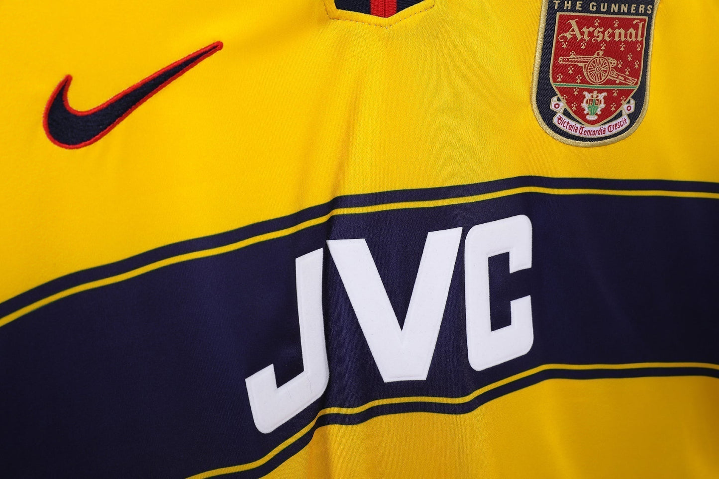 1997/99 away retro football shirt