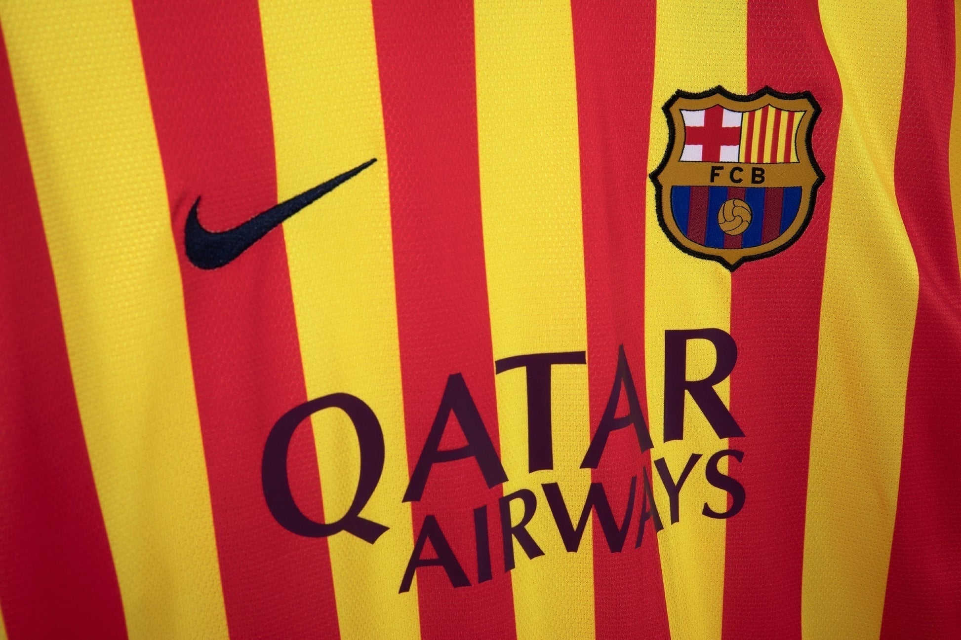 13/14 away retro football shirt