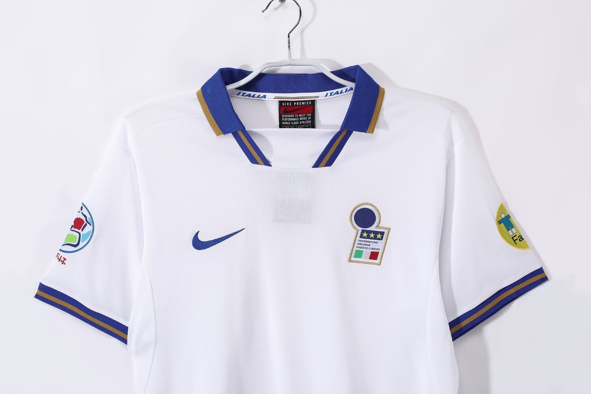 1996 away retro football shirt