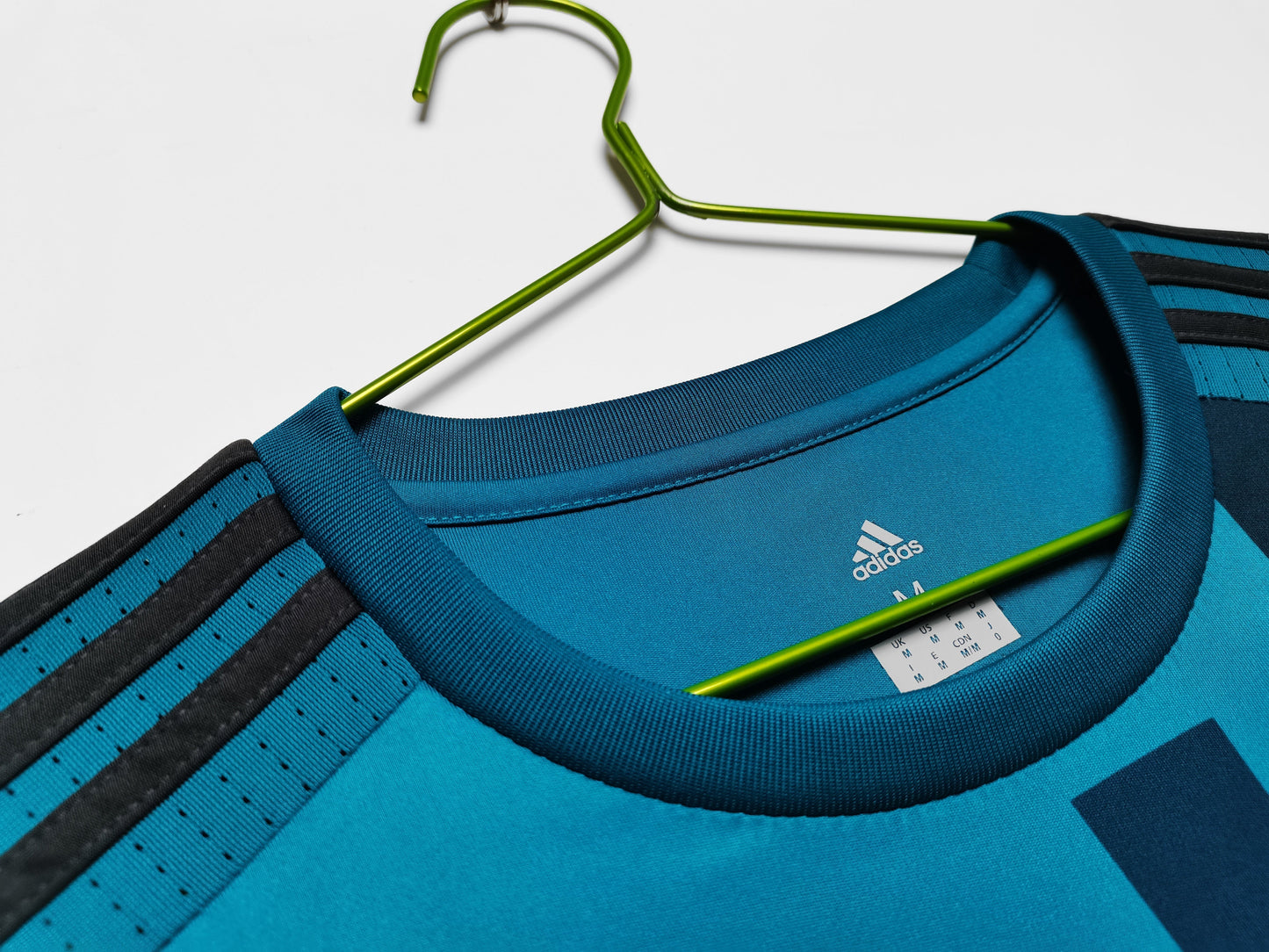 17/18 third retro football shirt
