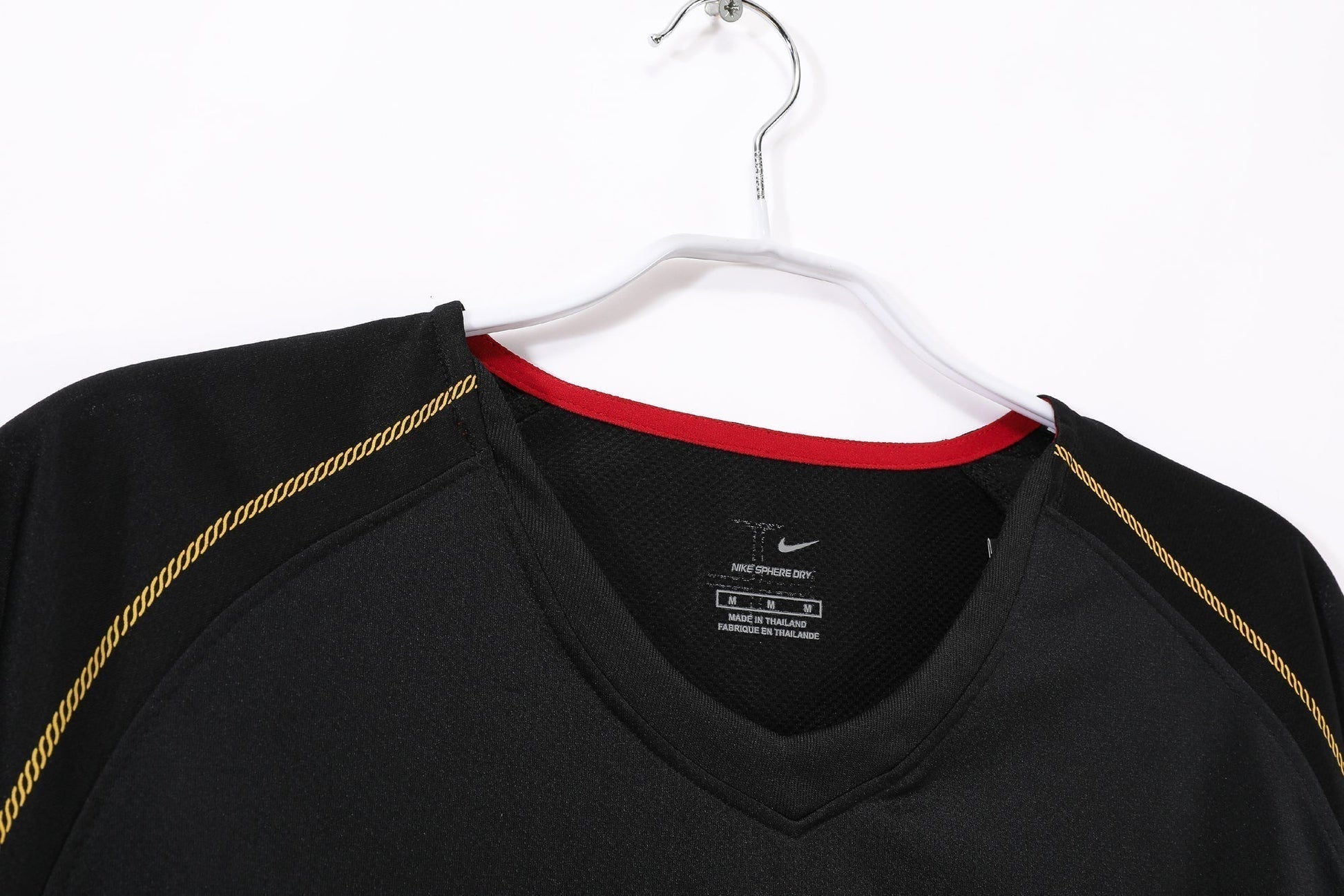 2006 away retro football shirt