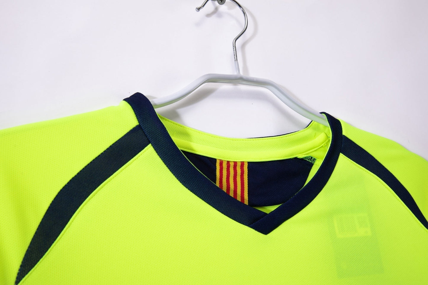 05/06 away retro football shirt