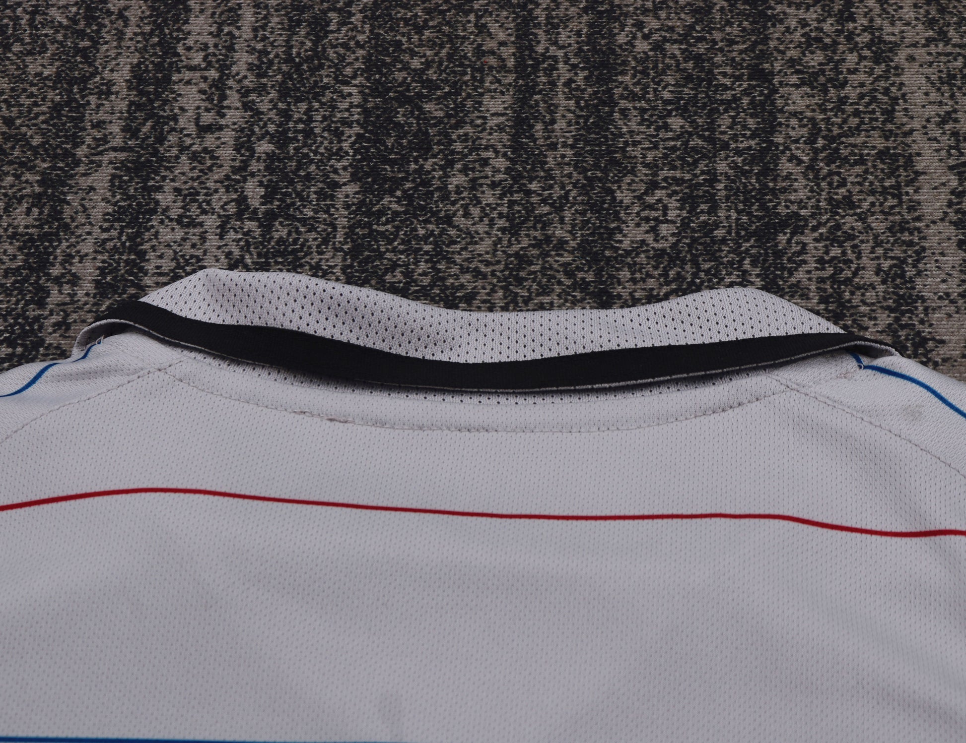 03/04 children's away football jersey