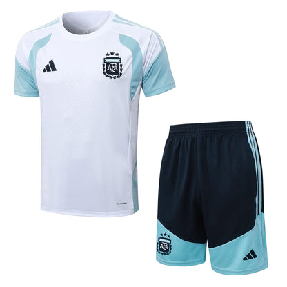 26/27 training wear