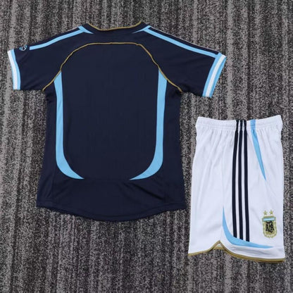 2006 Children's Away Retro Set - back view