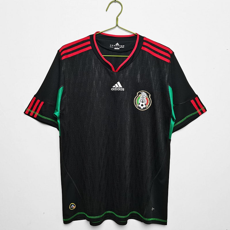 2010 away retro football shirt