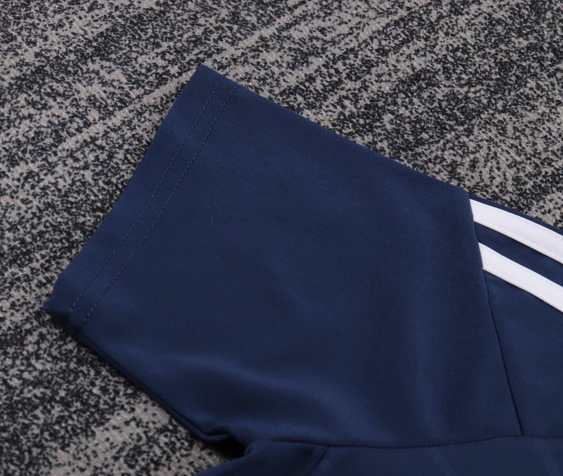 10/11 children's away football jersey