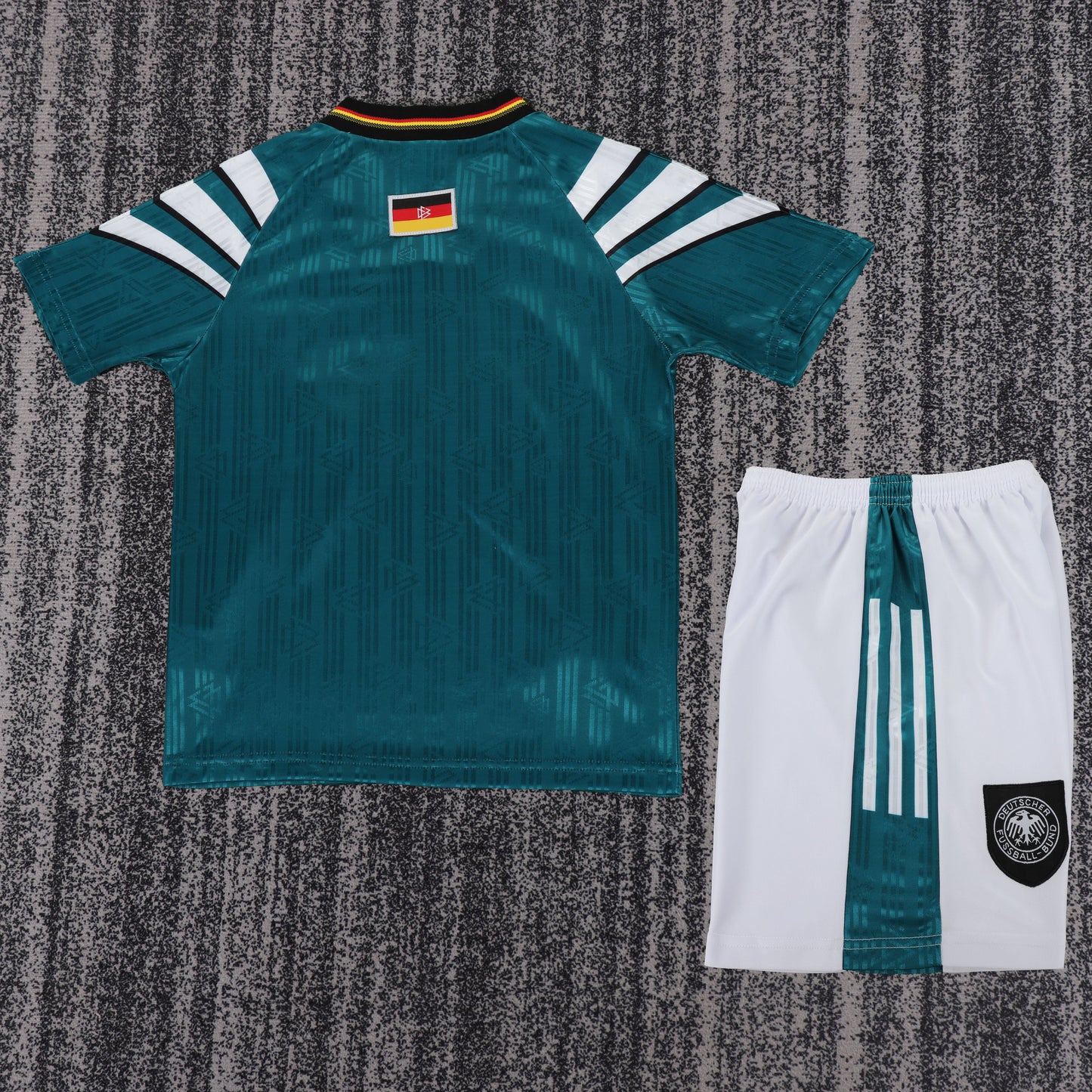1996 children's away football jersey