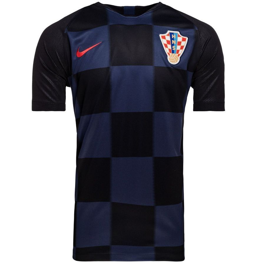 2018 Away Retro Shirt - front view