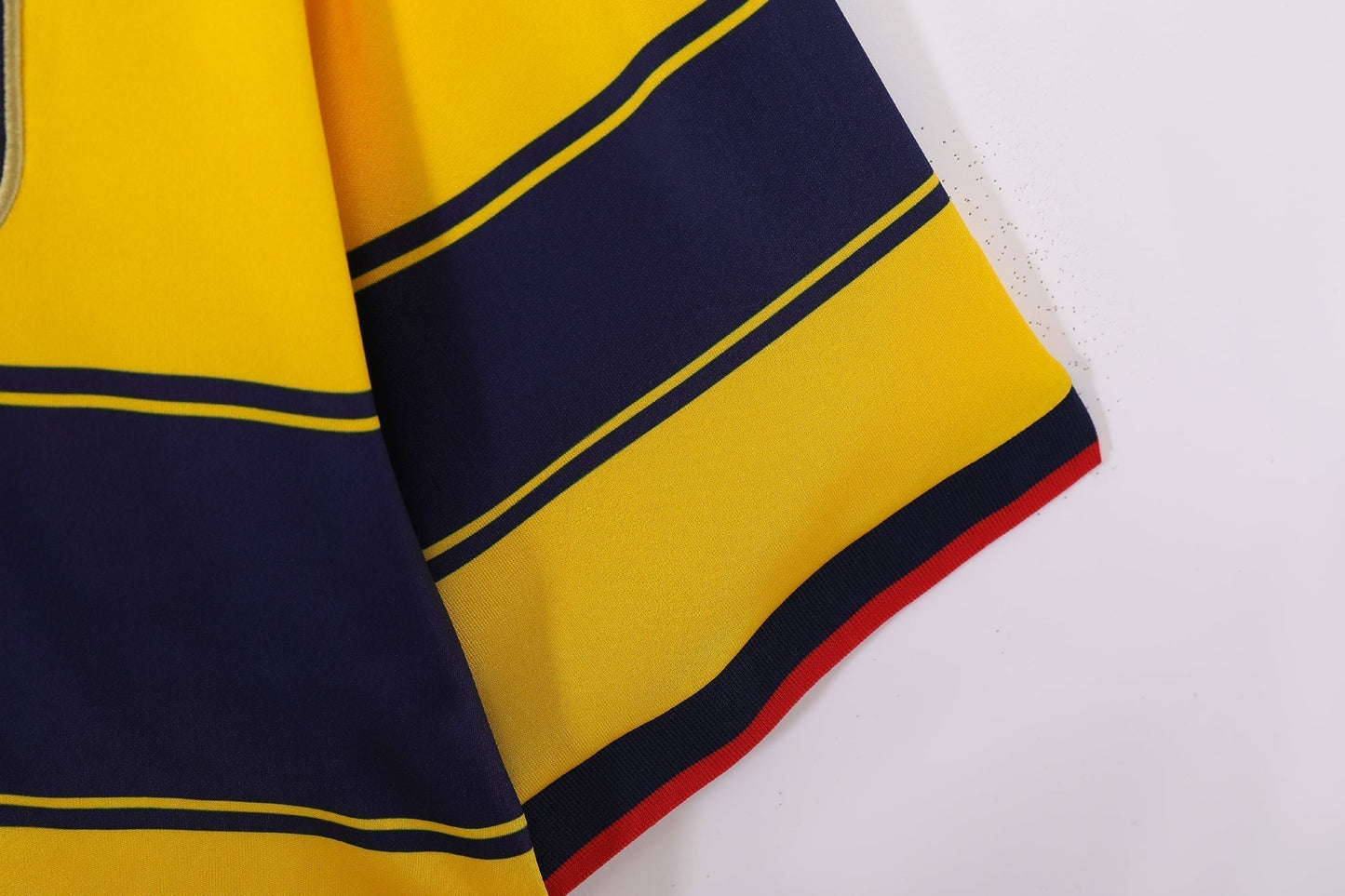 1997/99 away retro football shirt