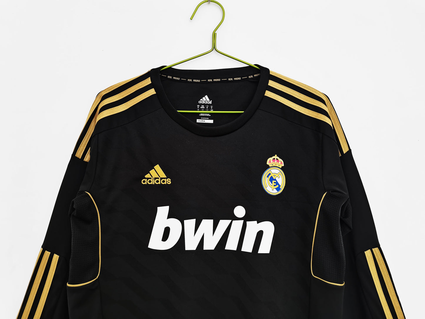 11/12 away retro football shirt
