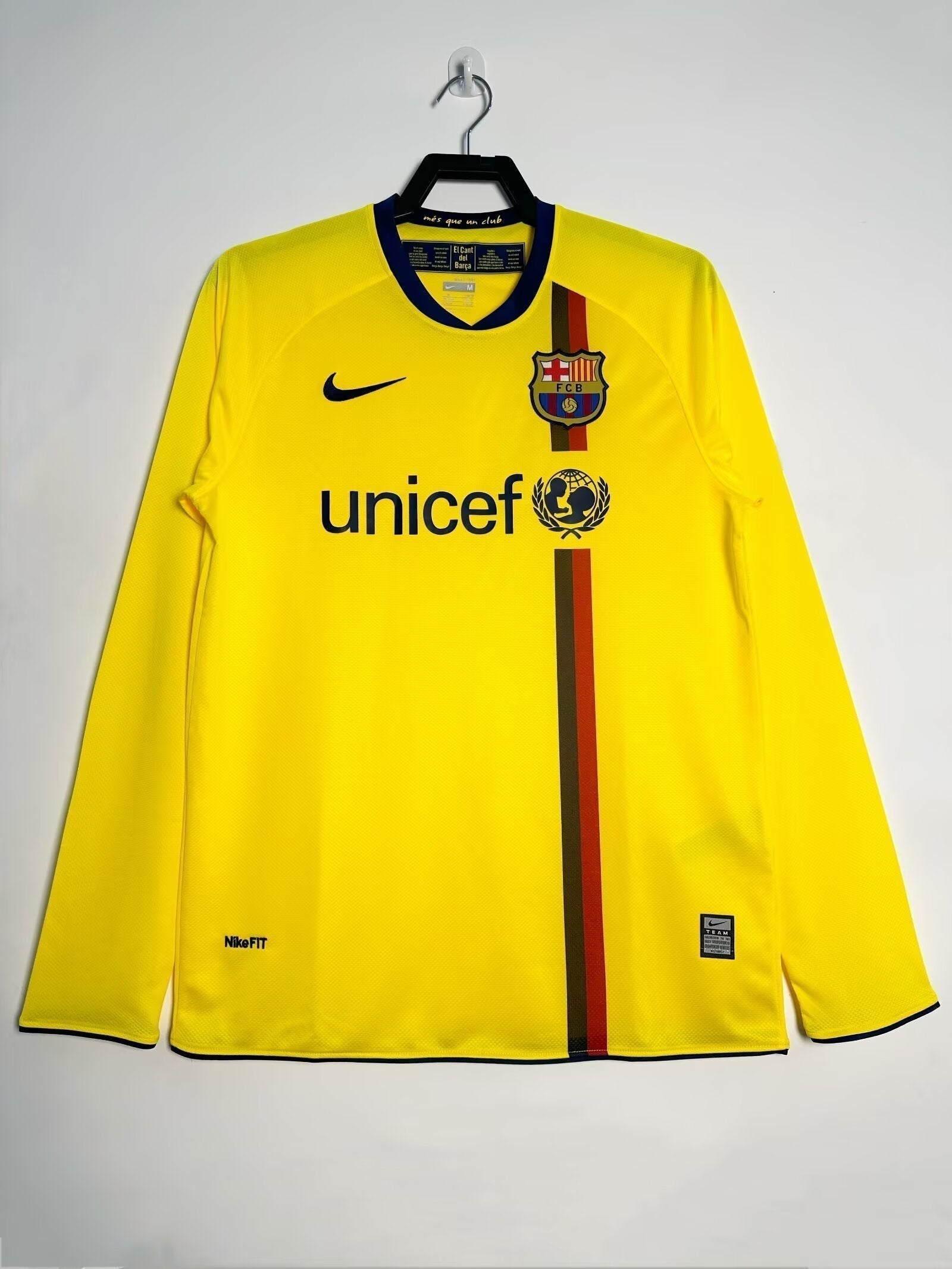 08/09 away retro football shirt