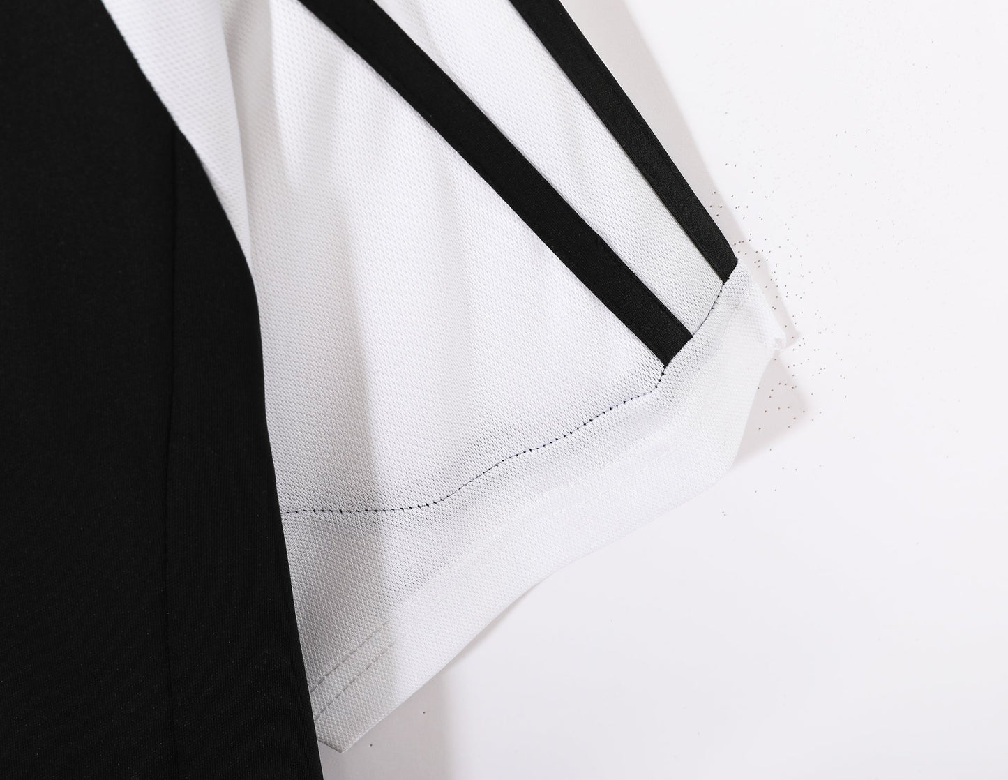 01/02 away retro football shirt