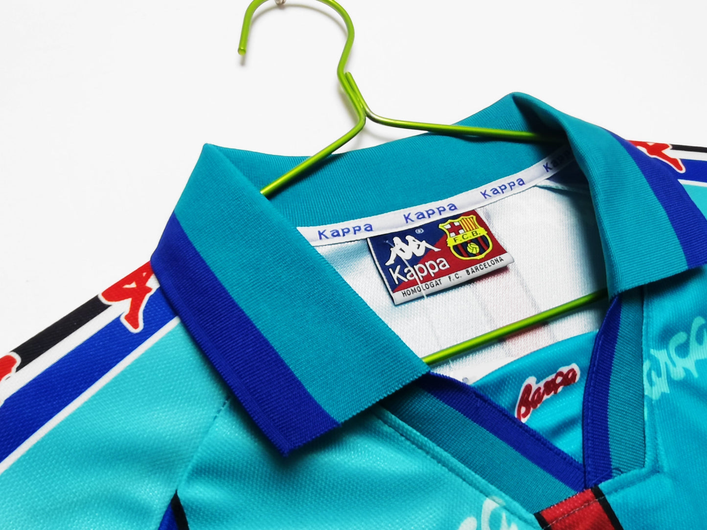 1995 away retro football shirt