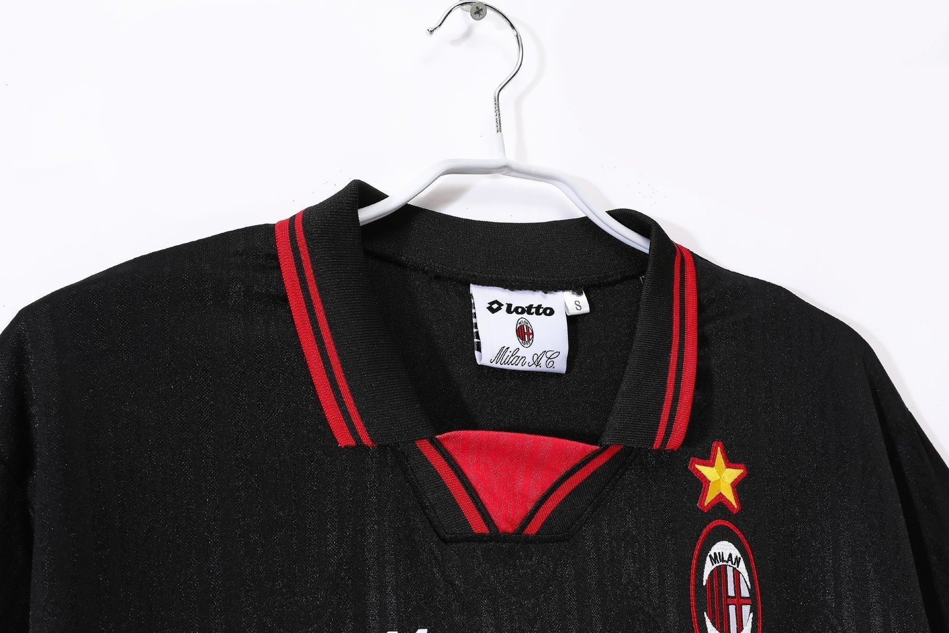 97/98 retro football shirt