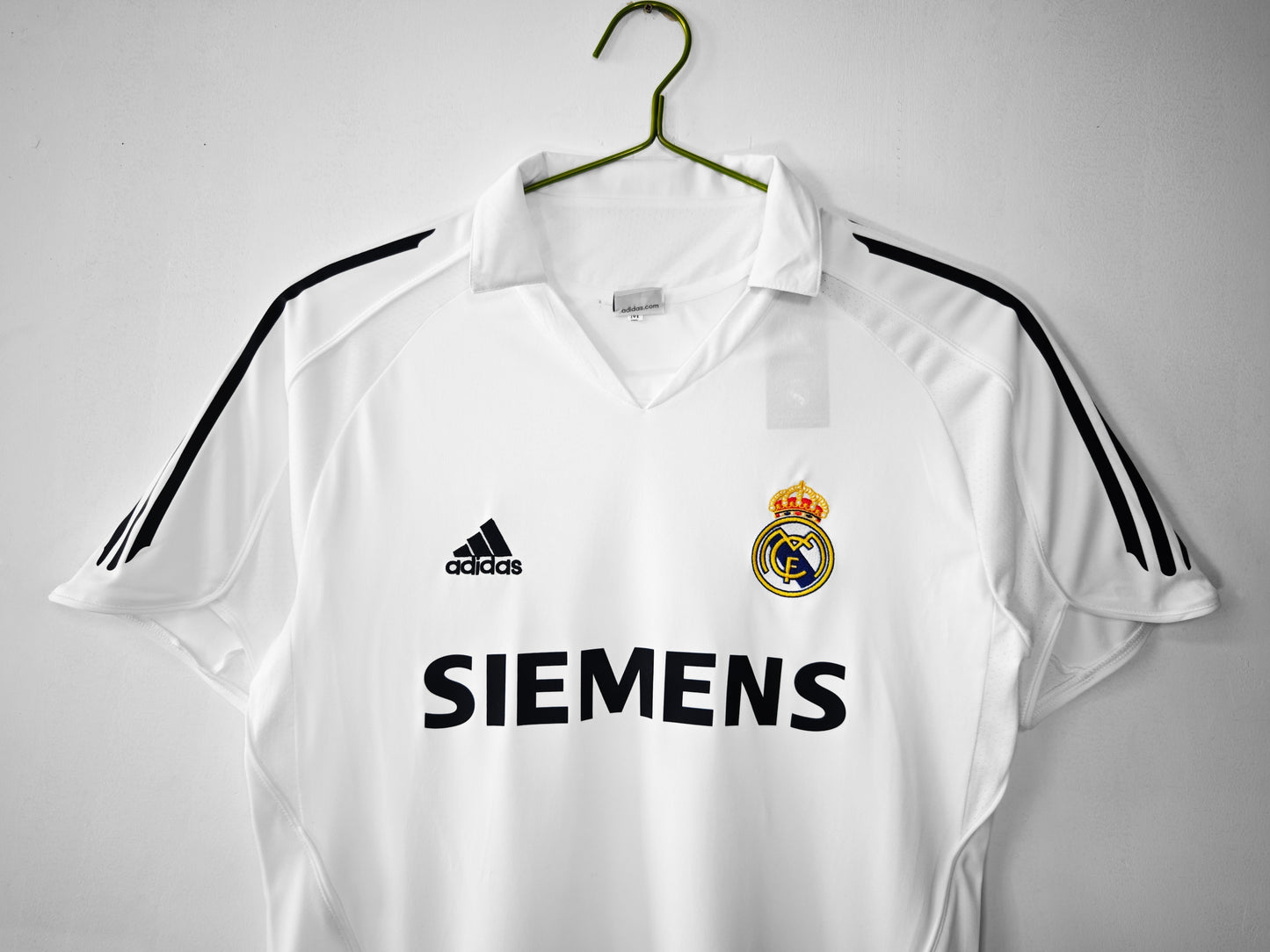 05/06 home retro football shirt