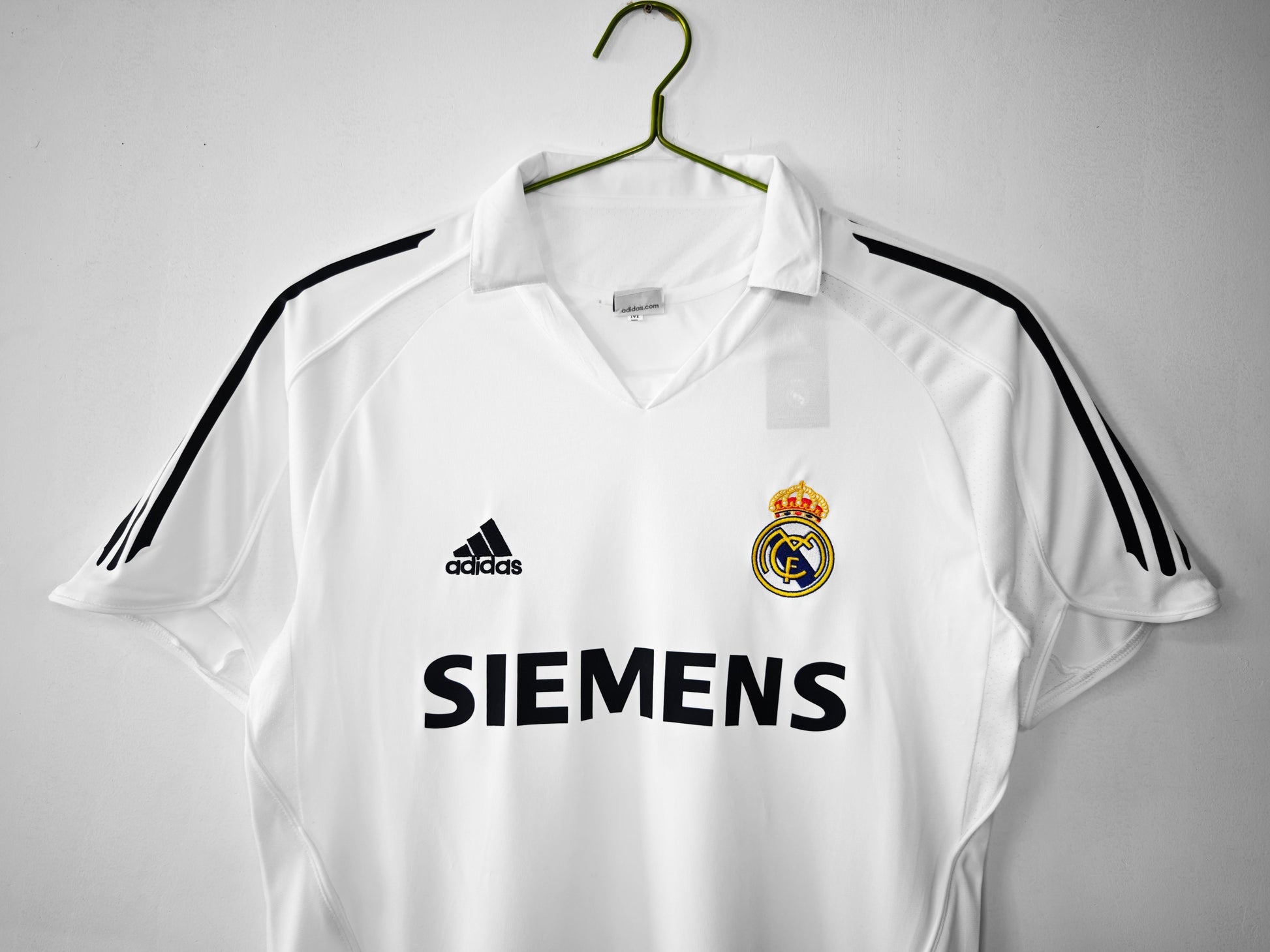 05/06 home retro football shirt